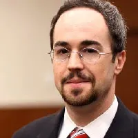 Photo of David Paul Rieser, Defendant Lawyer