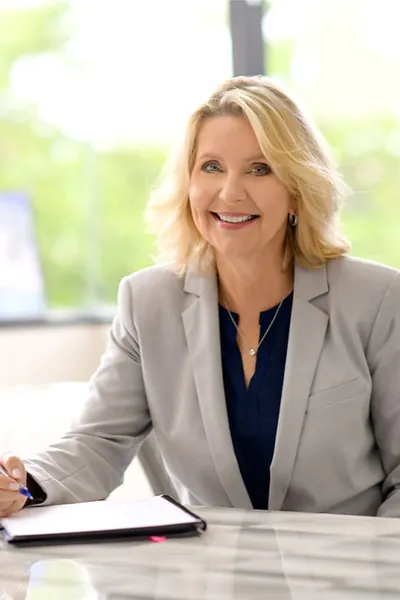 Photo of Holly Jameson Powers, Defendant Lawyer