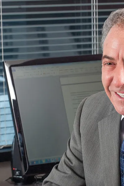 Photo of Leonard E. Miller, Plaintiff Lawyer