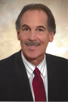 Photo of Robert J. Decurtins, Defendant Lawyer