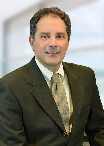 Photo of Gary M. Scoulos, Defendant Lawyer