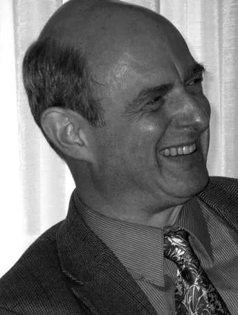 Photo of John Logue, Defendant Lawyer