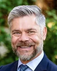 Photo of Ryan Mclellan, Defendant Lawyer