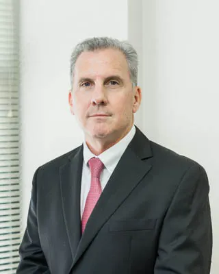 Photo of Daniel James Divis, Defendant Lawyer