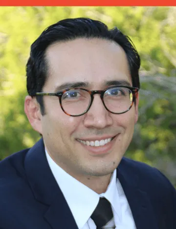 Photo of Julio C. Romero, Plaintiff Lawyer